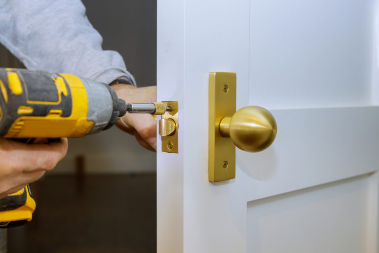 changing locks access control expertise commercial locksmith services in eustis fl- proficient and immediate locksmith services for your office and business